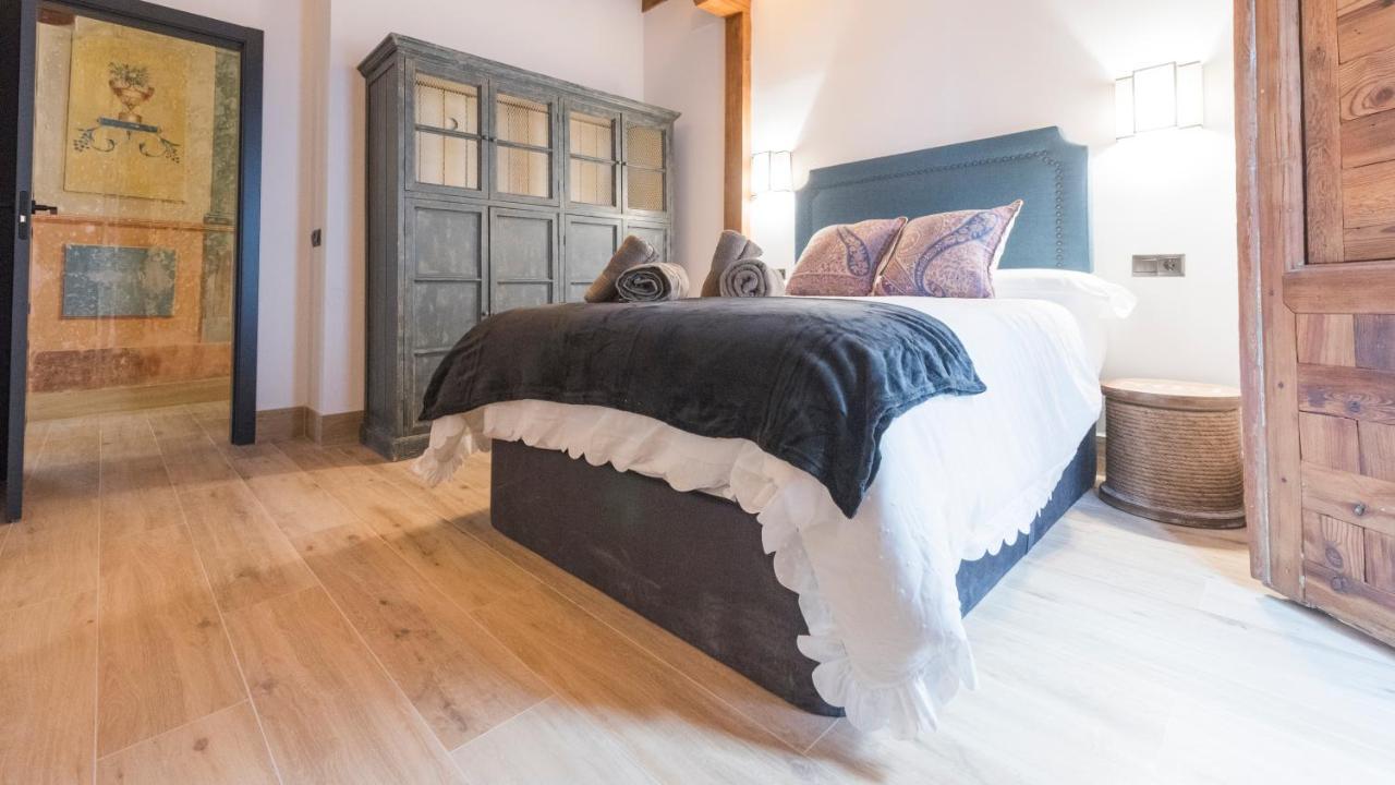 Apartamentos Boutique Pinocho Toledo Exteriör bild