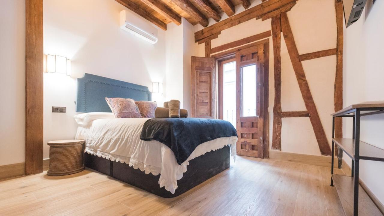 Apartamentos Boutique Pinocho Toledo Exteriör bild