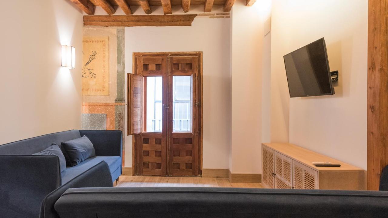 Apartamentos Boutique Pinocho Toledo Exteriör bild