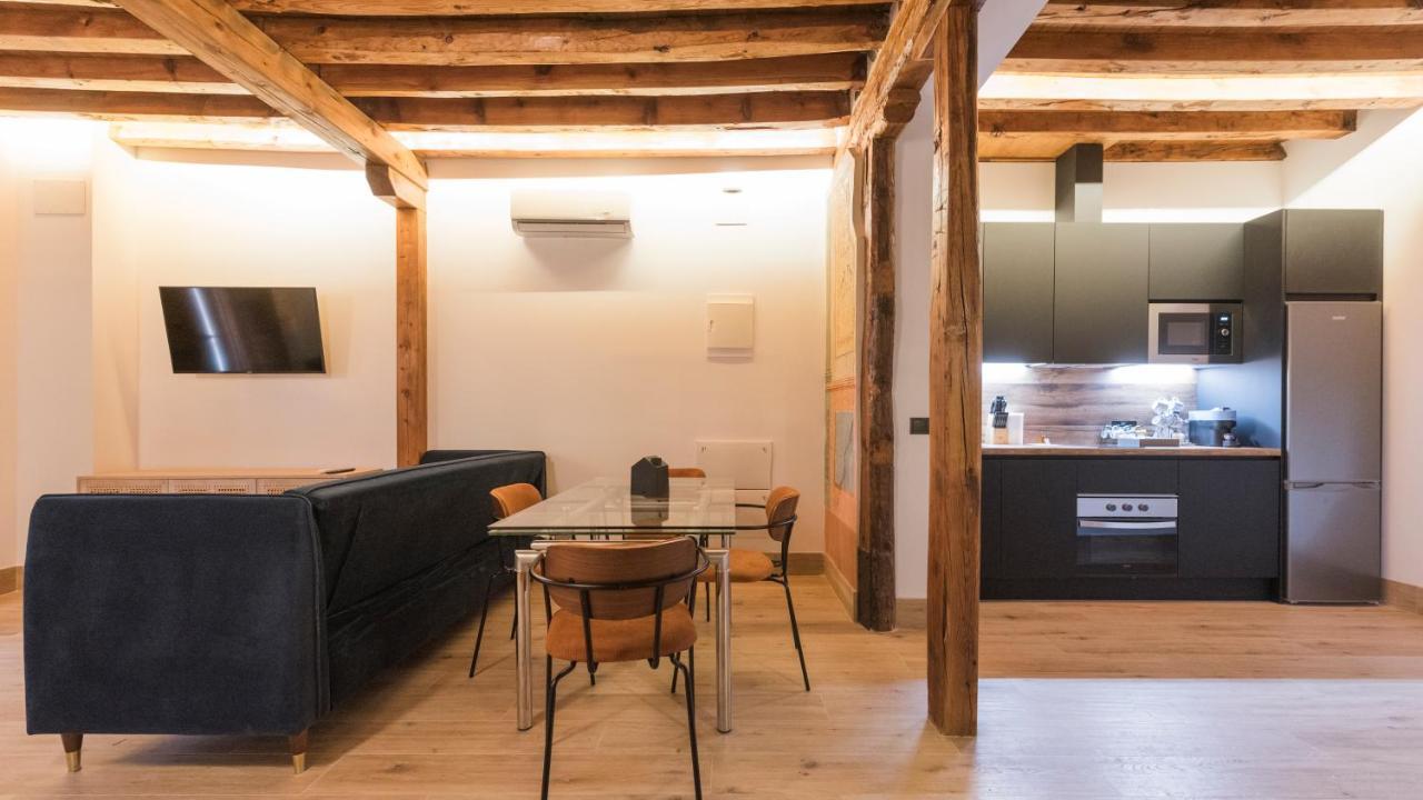 Apartamentos Boutique Pinocho Toledo Exteriör bild