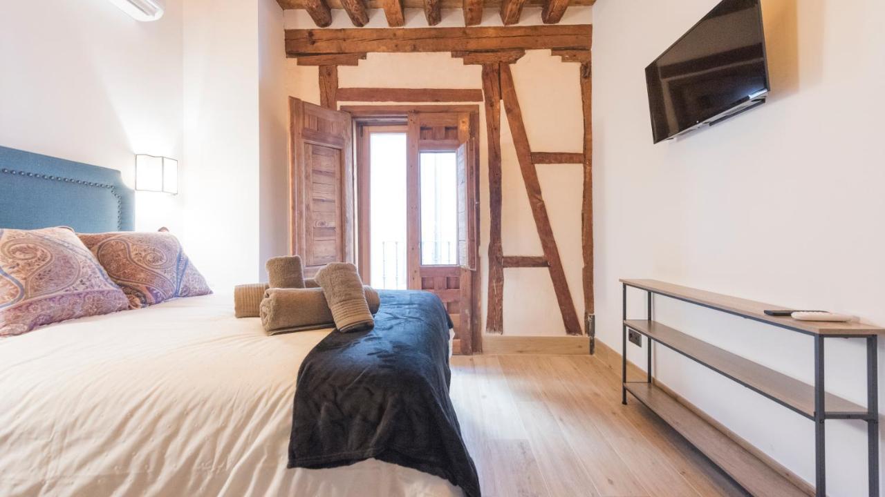 Apartamentos Boutique Pinocho Toledo Exteriör bild