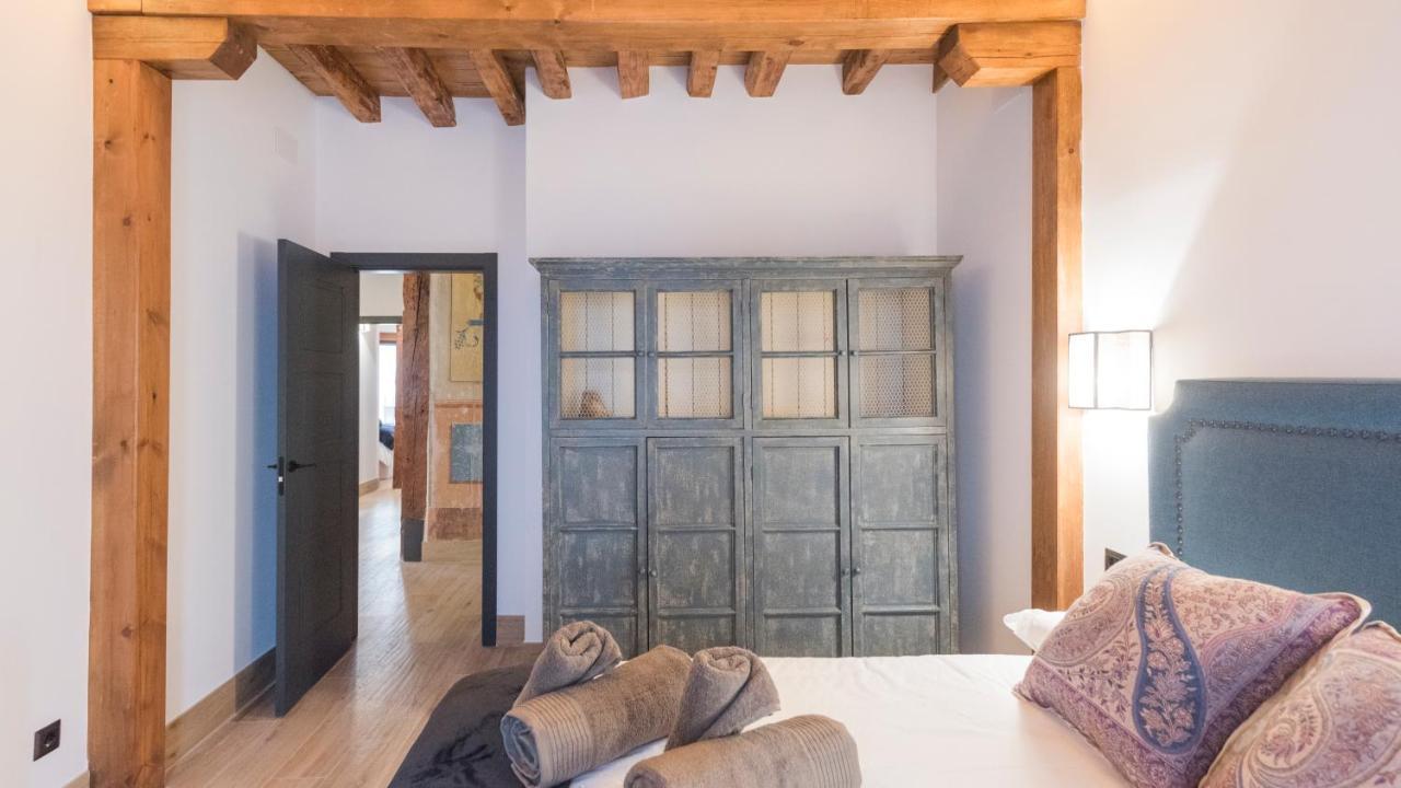 Apartamentos Boutique Pinocho Toledo Exteriör bild