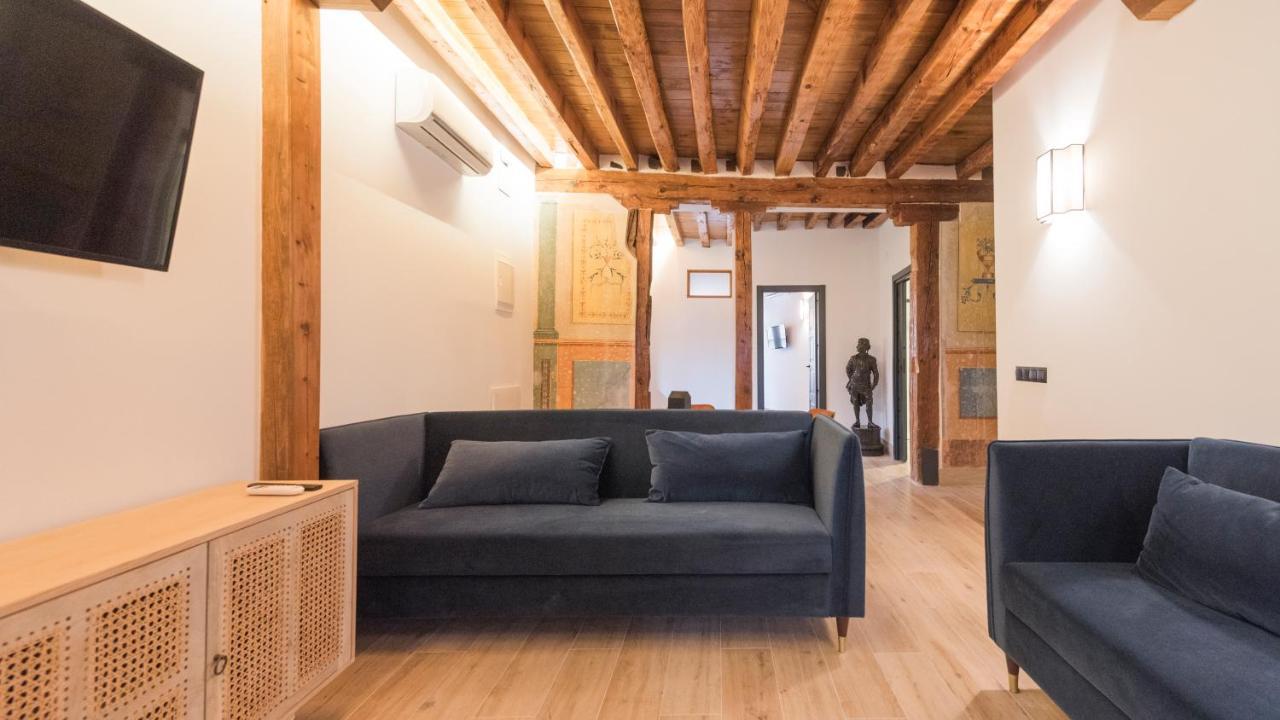 Apartamentos Boutique Pinocho Toledo Exteriör bild