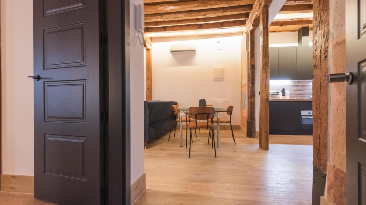 Apartamentos Boutique Pinocho Toledo Exteriör bild