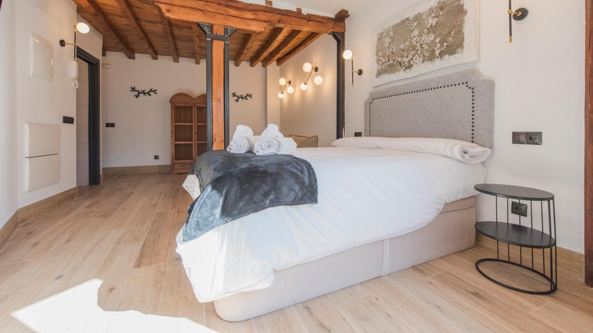 Apartamentos Boutique Pinocho Toledo Exteriör bild